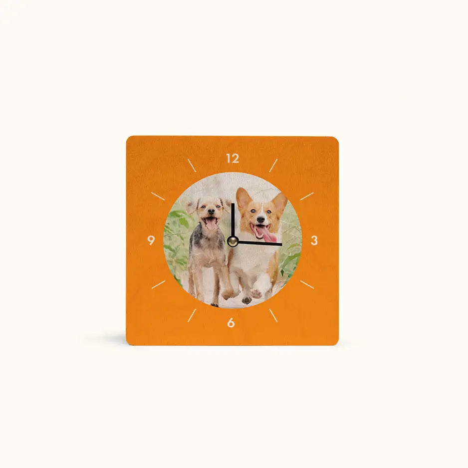 6x6 Circle Personalized Clock - Orange / No gift wrapped