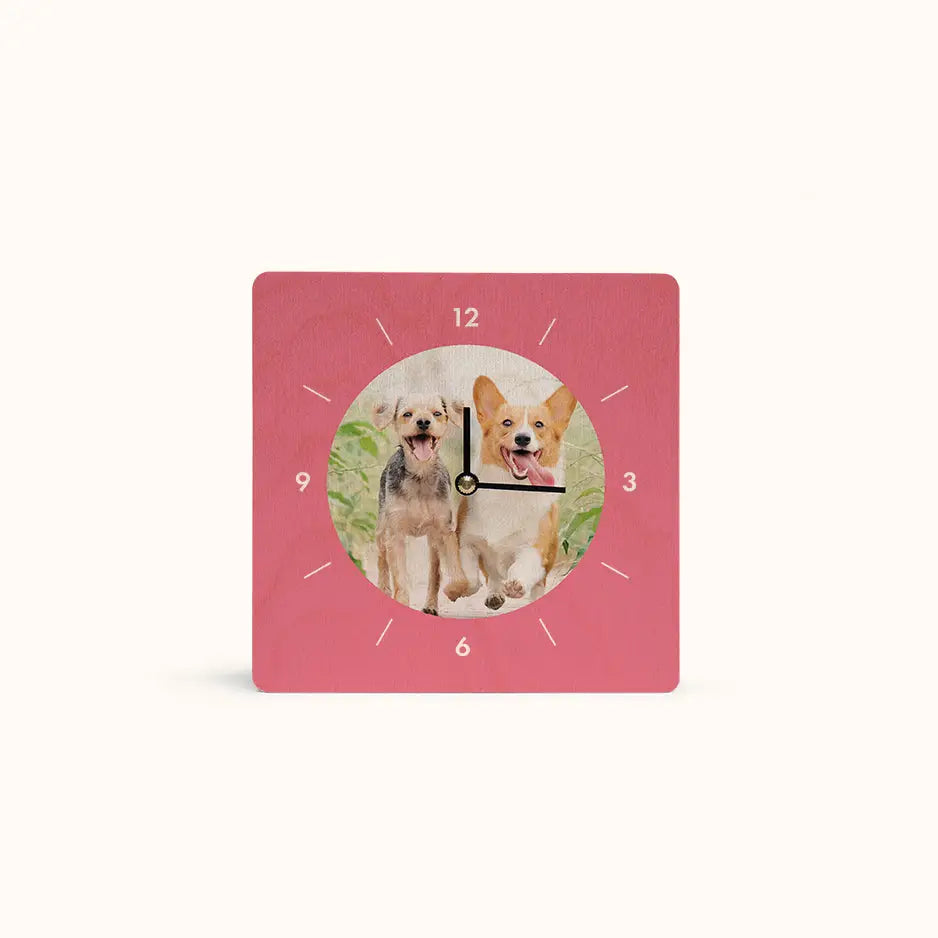 6x6 Circle Personalized Clock - Pink / No gift wrapped