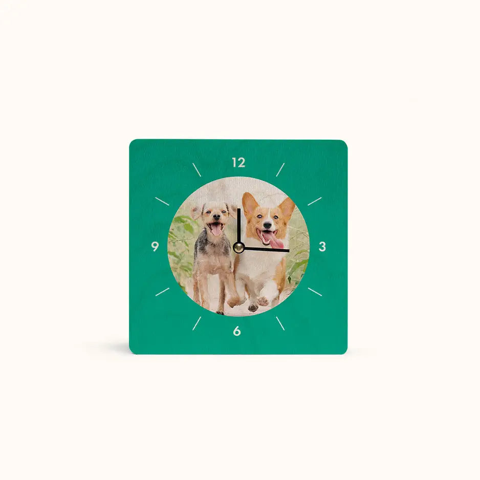 6x6 Circle Personalized Clock - Teal / No gift wrapped