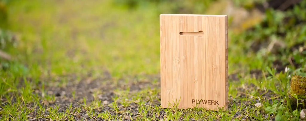 Wooden cajon percussion instrument with a Puwertik brand name.